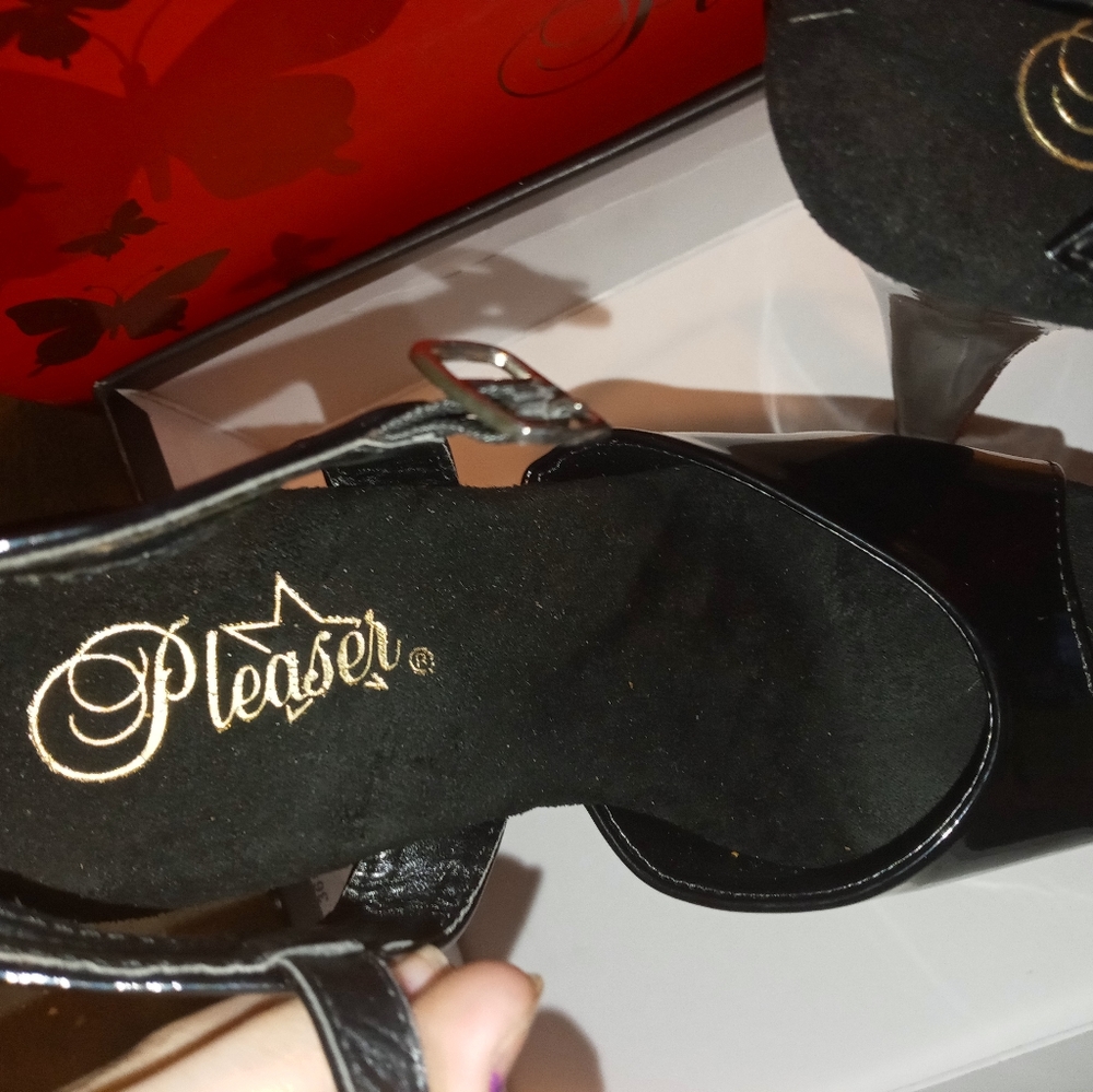 Pleaser heels